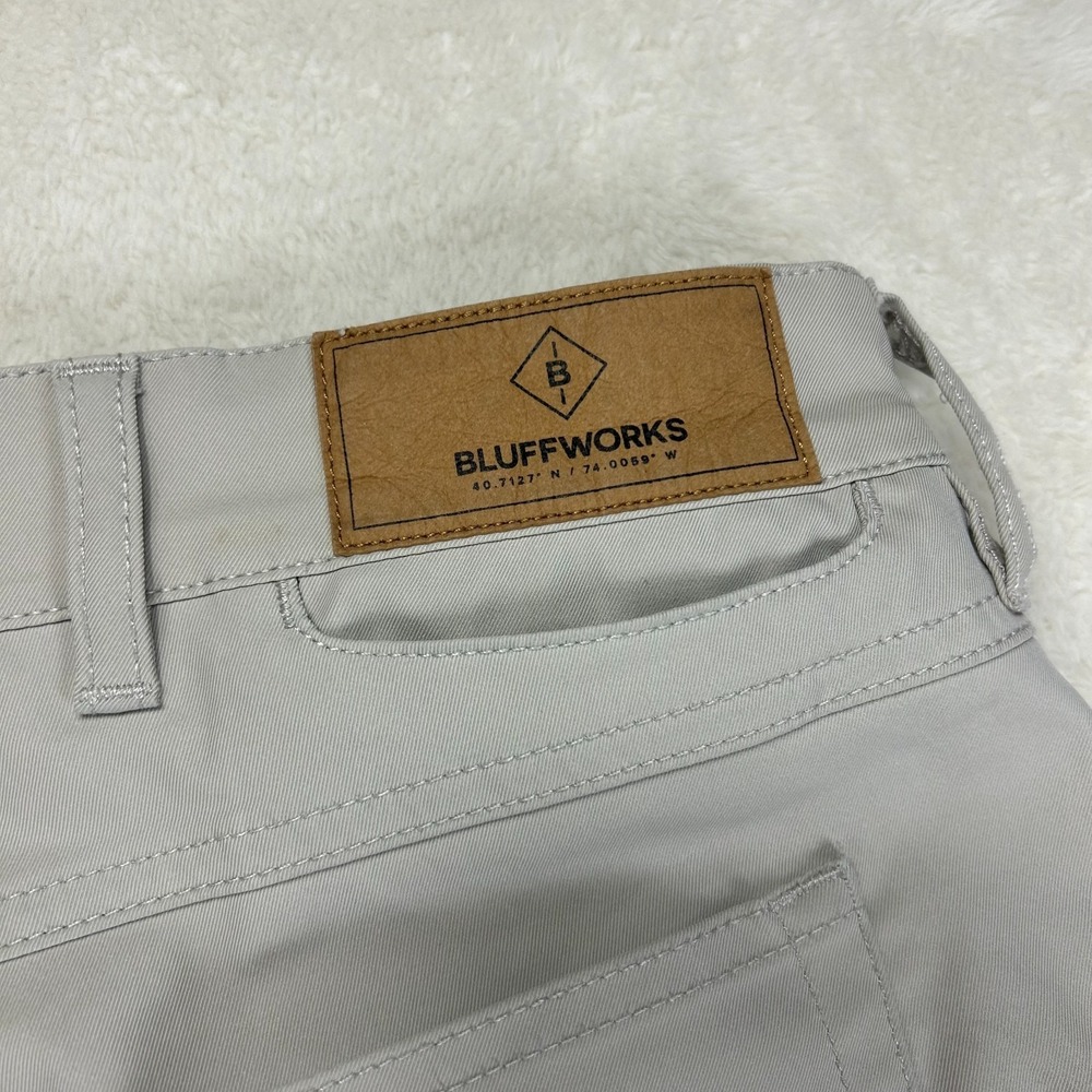 Bluffworks Ascender 5 Pocket Pants Mens 36x30 Gray Flat Front Stretch "Read" - Picture 4 of 15